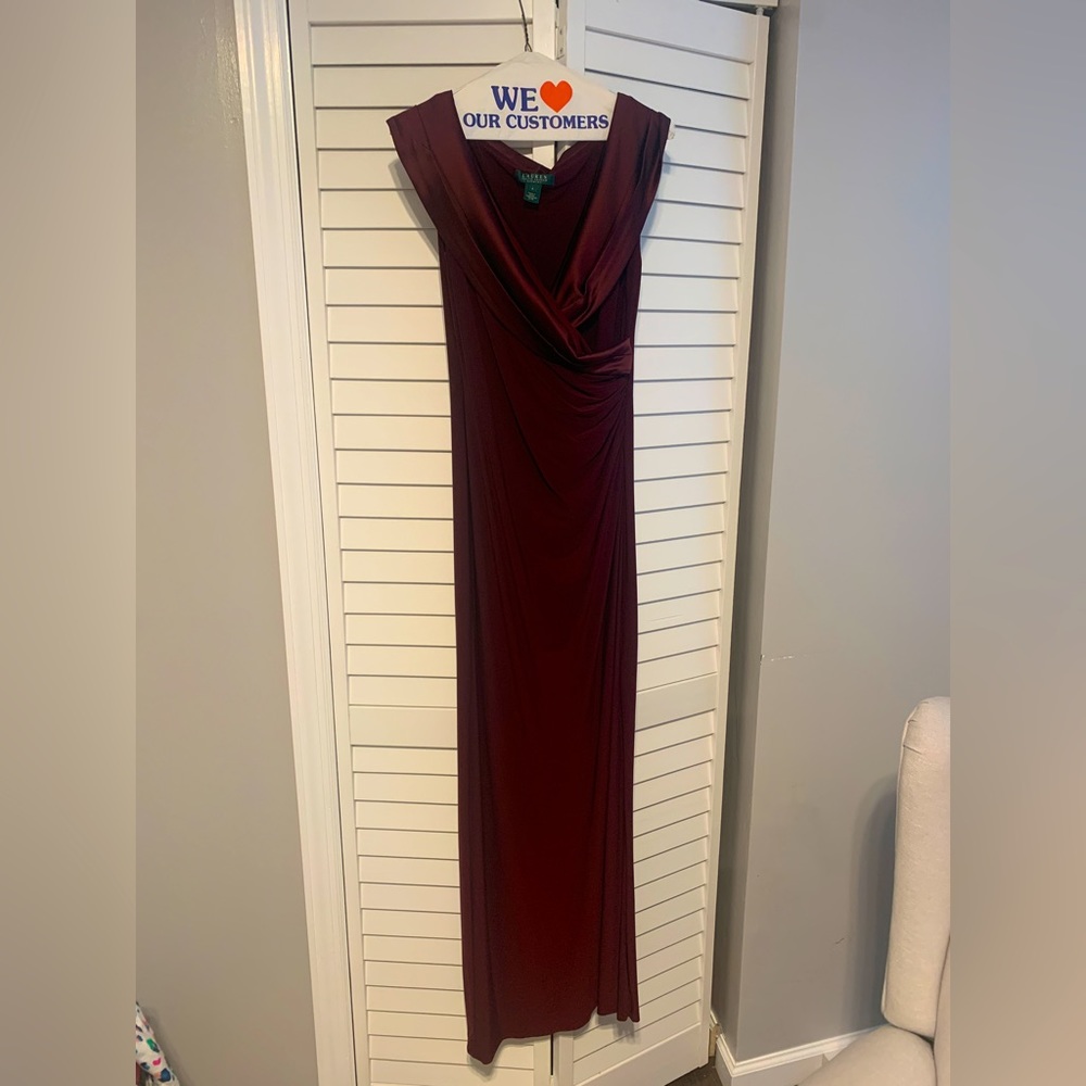 Ralph Lauren Ralph, Burgundy, Size 6 , Fabric Type: 95% Polyester, 5% Elastane